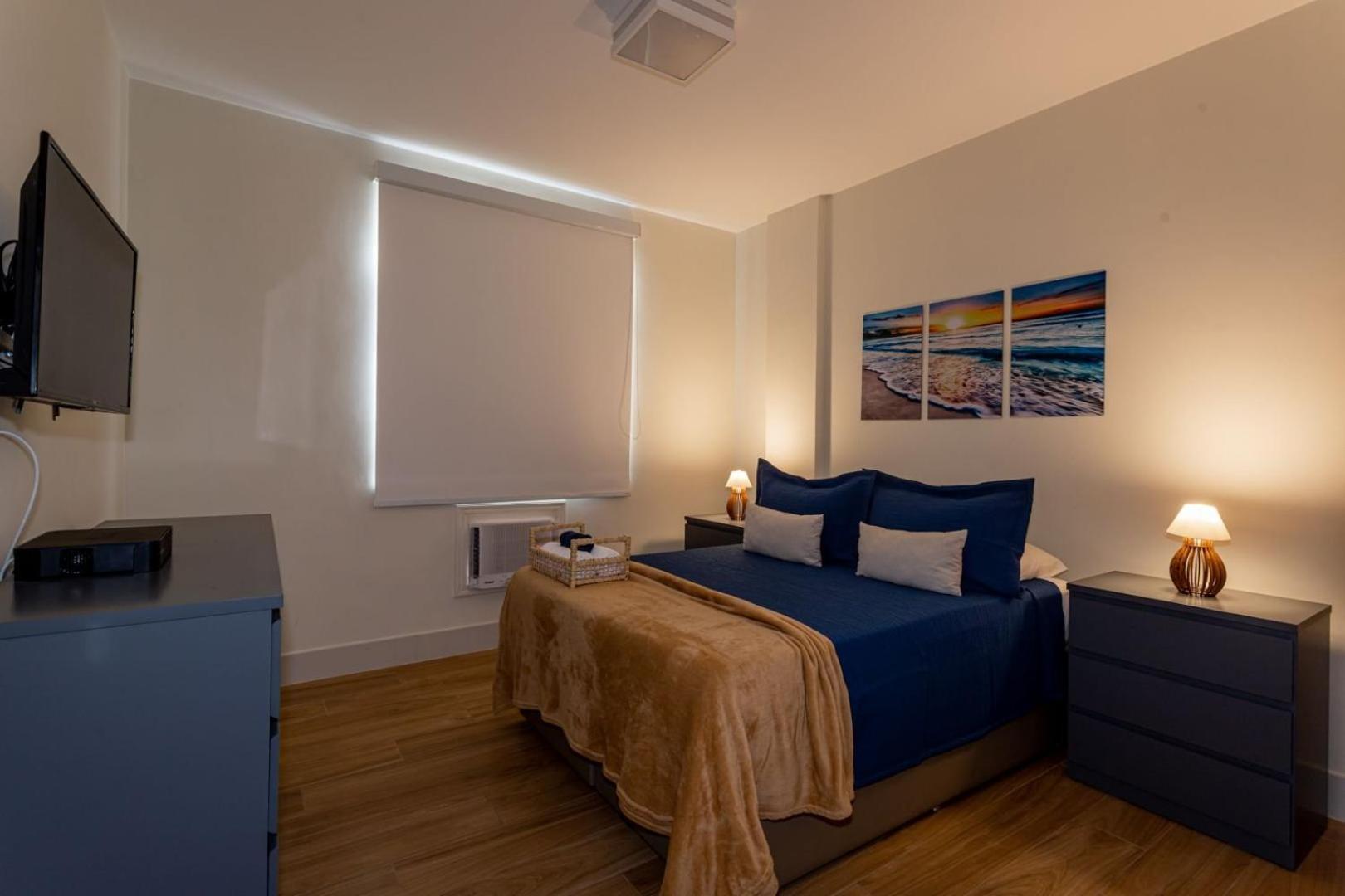 Apartamento 2qtos A 350m Da De Copacabana | Ta 28/401 *
